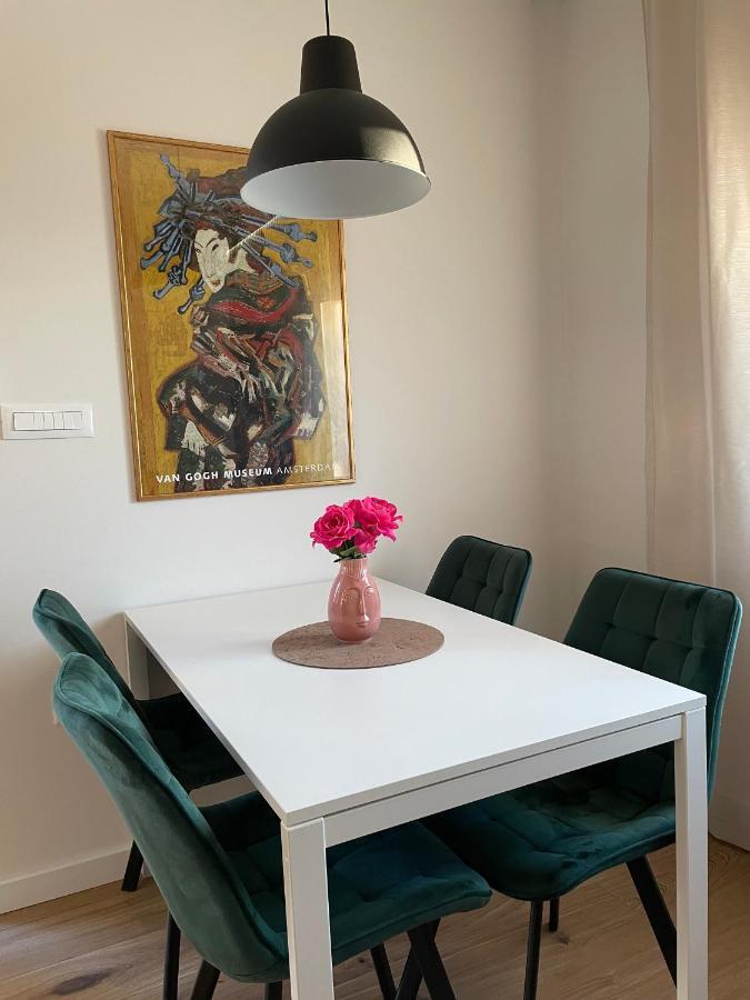 Appartement Penny Epetium à Stobreč Extérieur photo