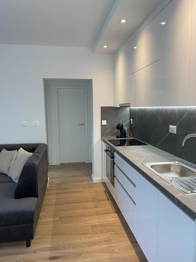 Appartement Penny Epetium à Stobreč Extérieur photo